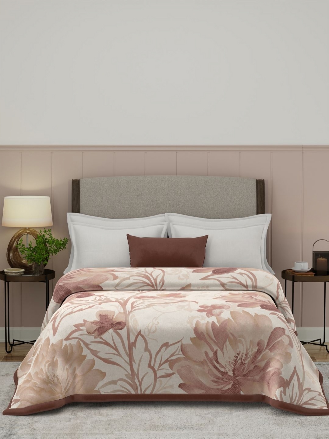 

MYTRIDENT White & Brown Floral Mild Winter 500 GSM Double Bed Blanket