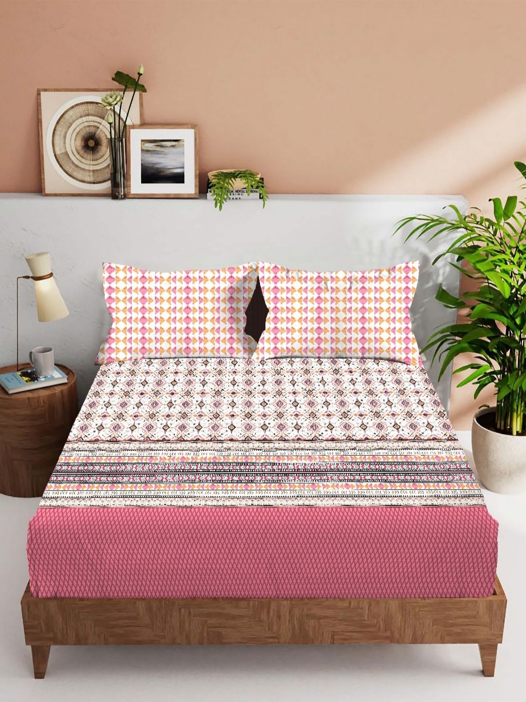 

VINTANA White & Pink Ethnic Motifs 210 TC King Bedsheet with 2 Pillow Covers
