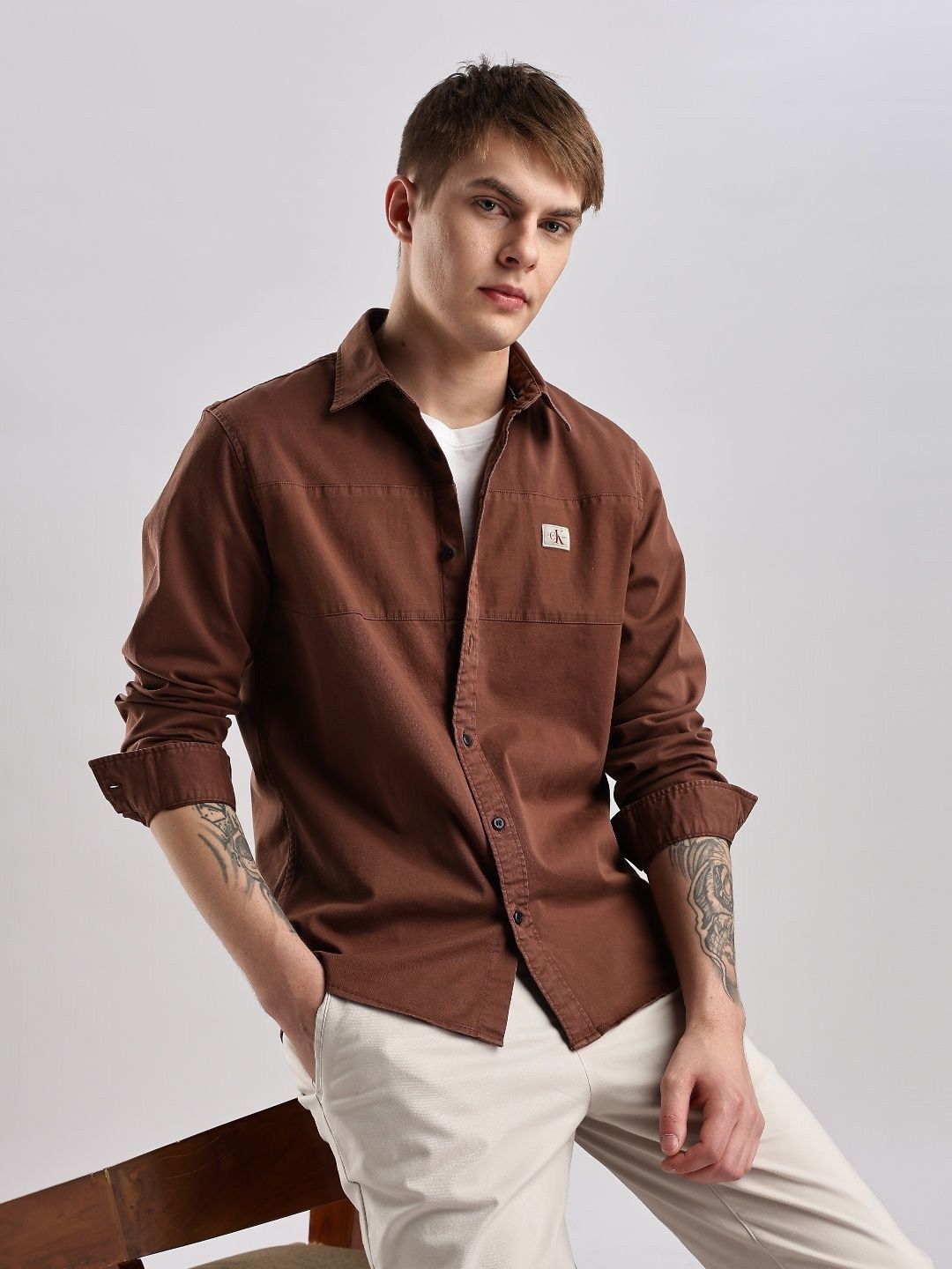 

Calvin Klein Jeans Men Classic Slim Fit Opaque Casual Shirt, Brown