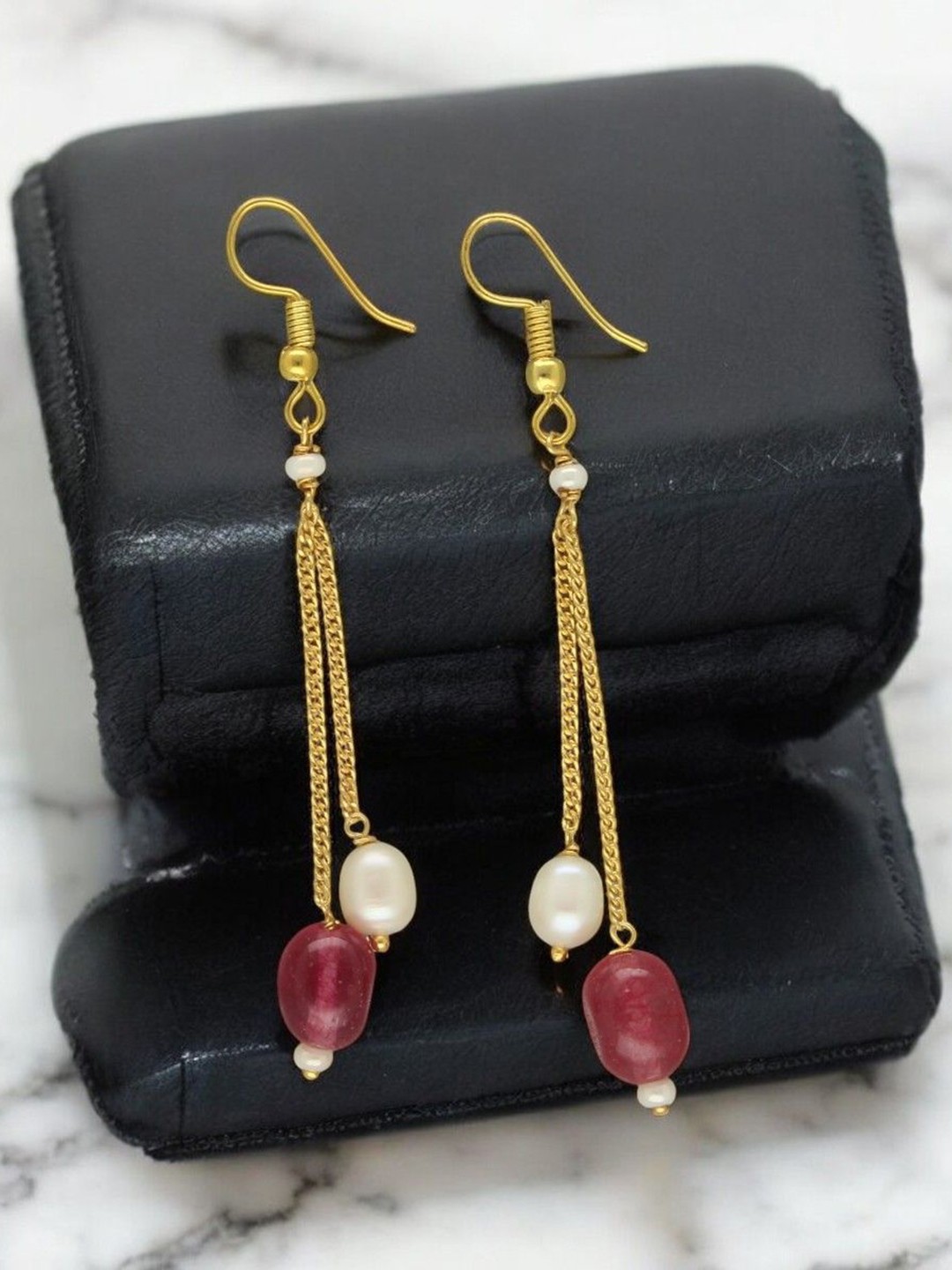 

Sri Jagdamba Pearls Dealer Ancy Gold-Plated Pearls Beaded Contemporary Drop Earrings
