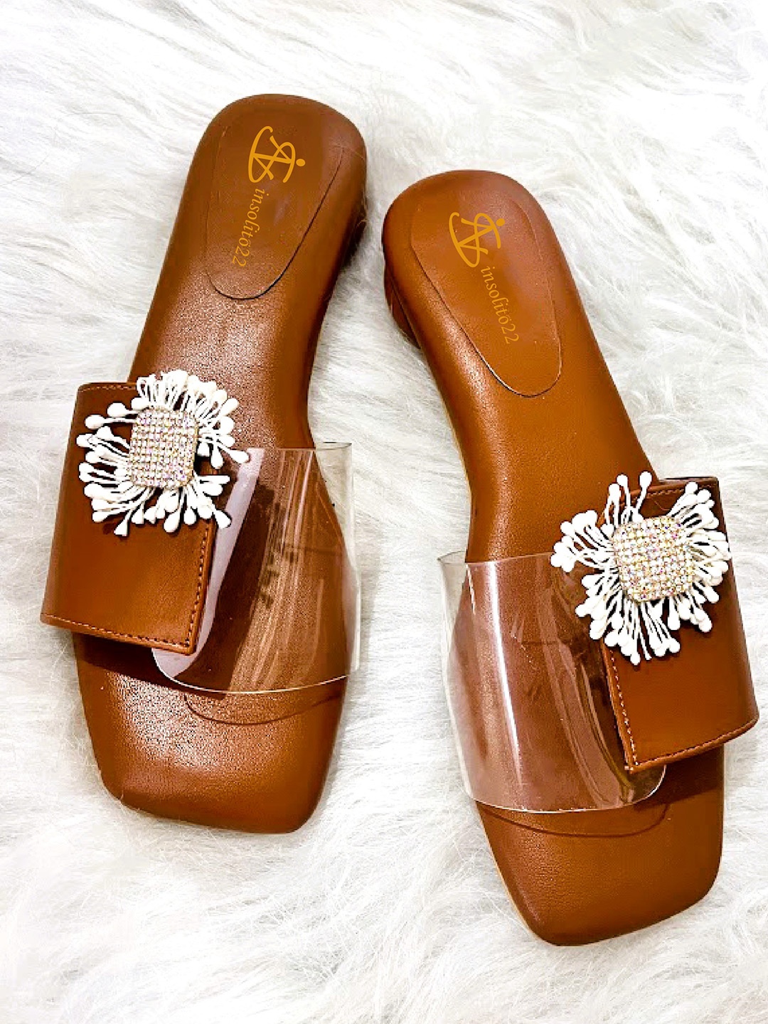 

Insolito22 Women Open Toe Flats, Tan