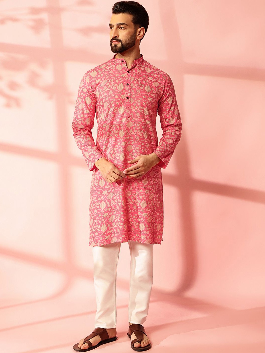 

Anouk Men Floral Printed Regular Kurta with Pyjamas, Pink