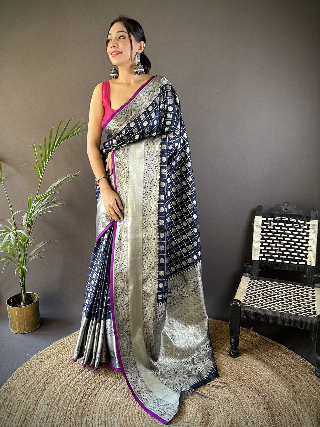 

Mitera Woven Design Zari Silk Blend Saree, Navy blue