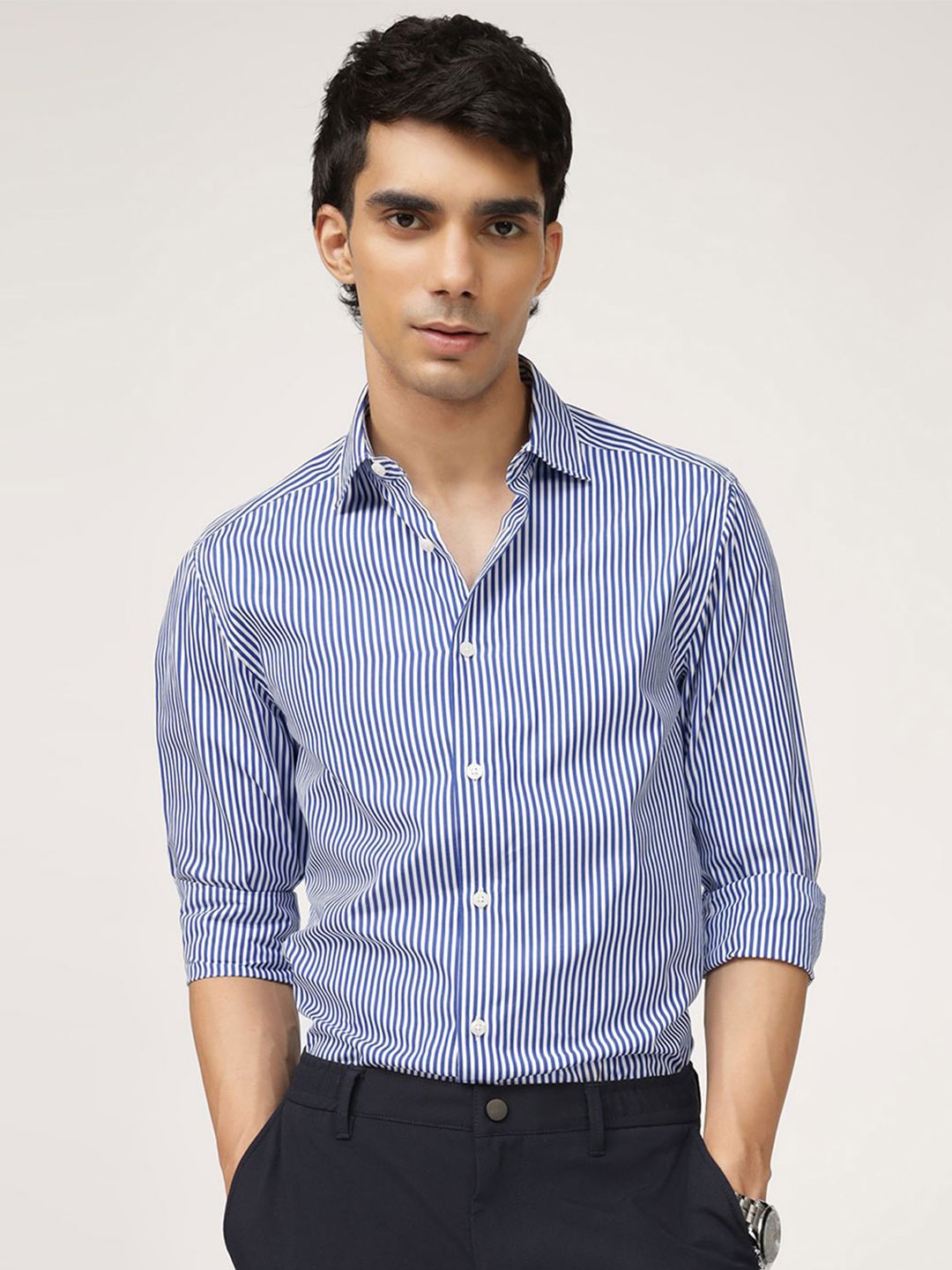 

Andamen Men Premium Slim Fit Opaque Striped Casual Shirt, Navy blue