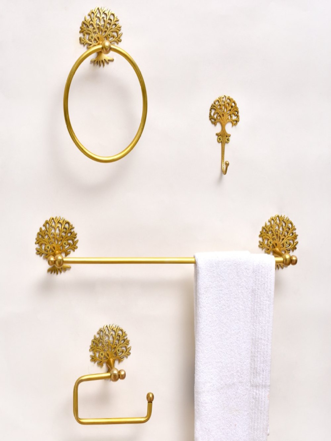 

Indianshelf Gold-Toned 4 Pieces Textured Brass Bath Accessories Set