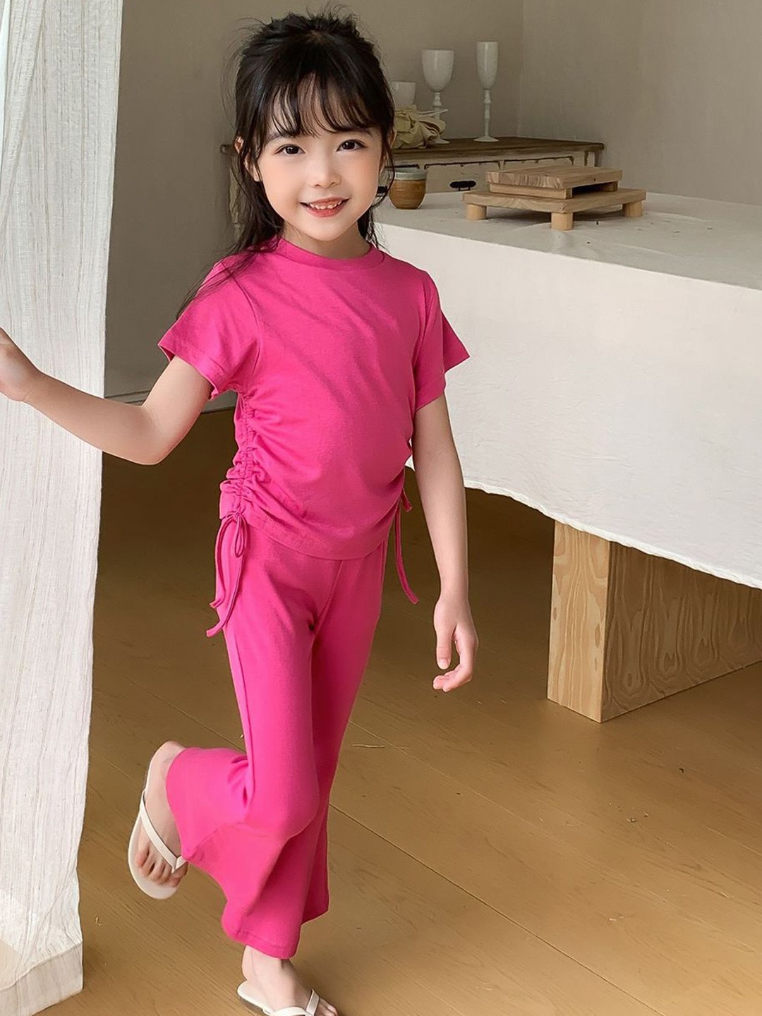 

YK Girls Short Sleeve T-Shirt & Trousers Clothing Set, Pink