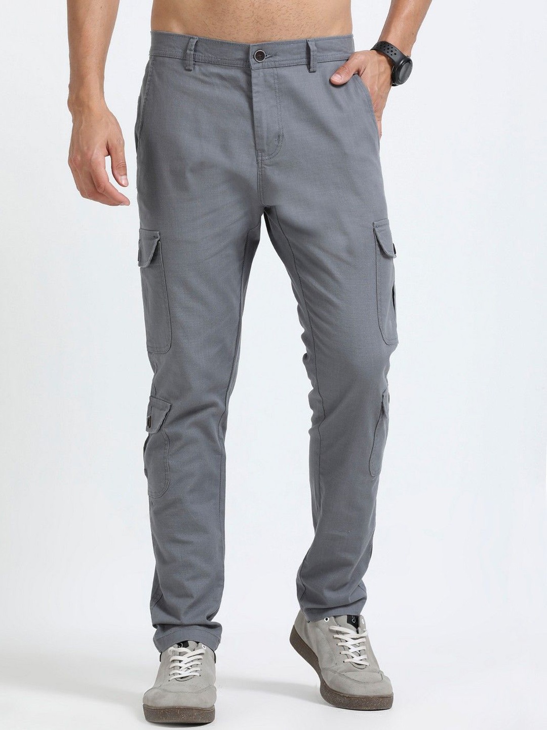 

THE BEETEL HOUSE Men Relaxed Lazy Linen Utility Cargo Trousers, Grey