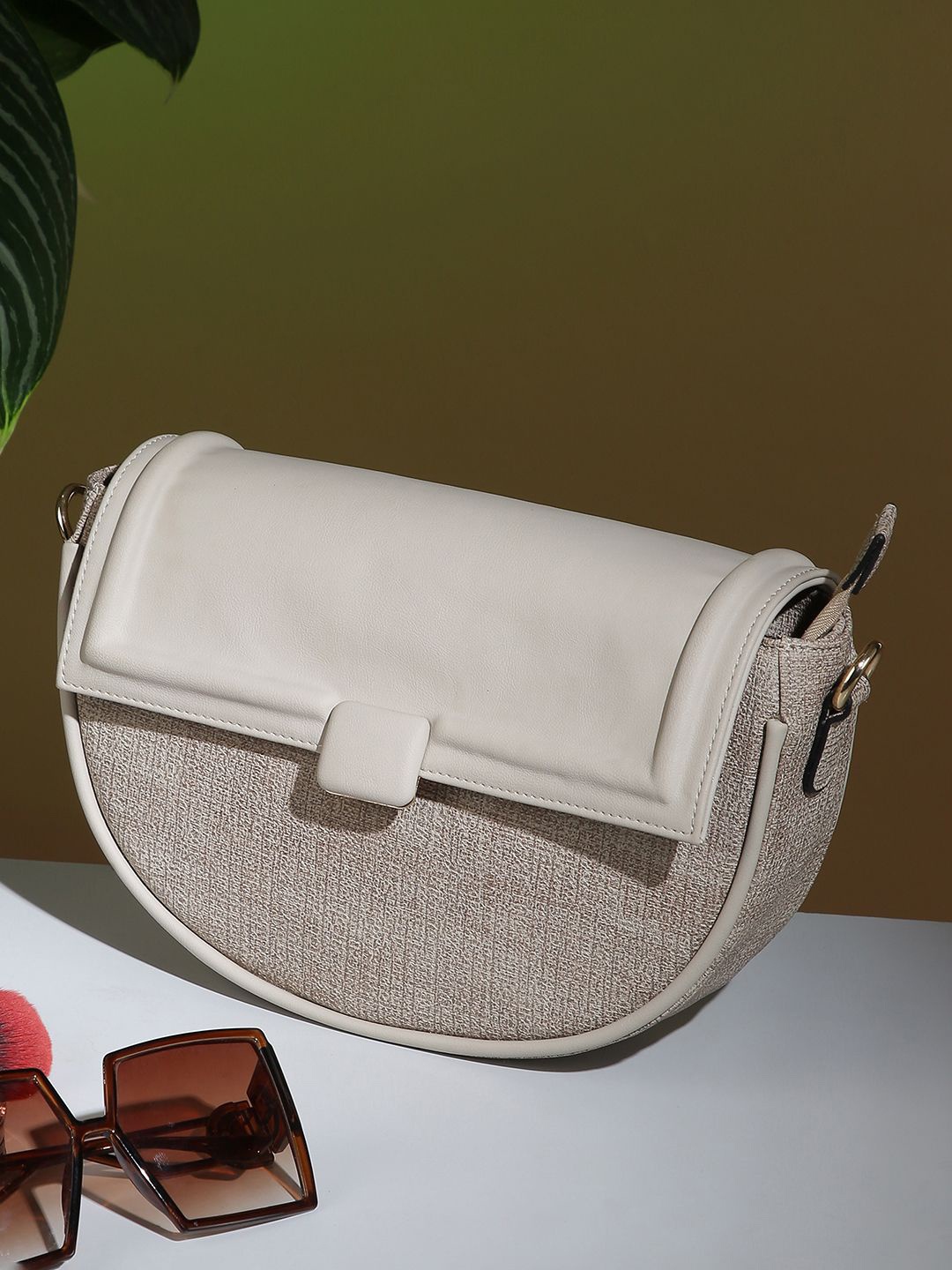 

DressBerry Structured Sling Bag, Beige