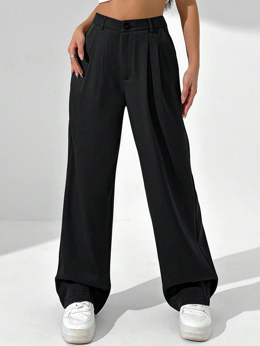 

Chemistry Women High-Rise Wide Leg Trousers, Black