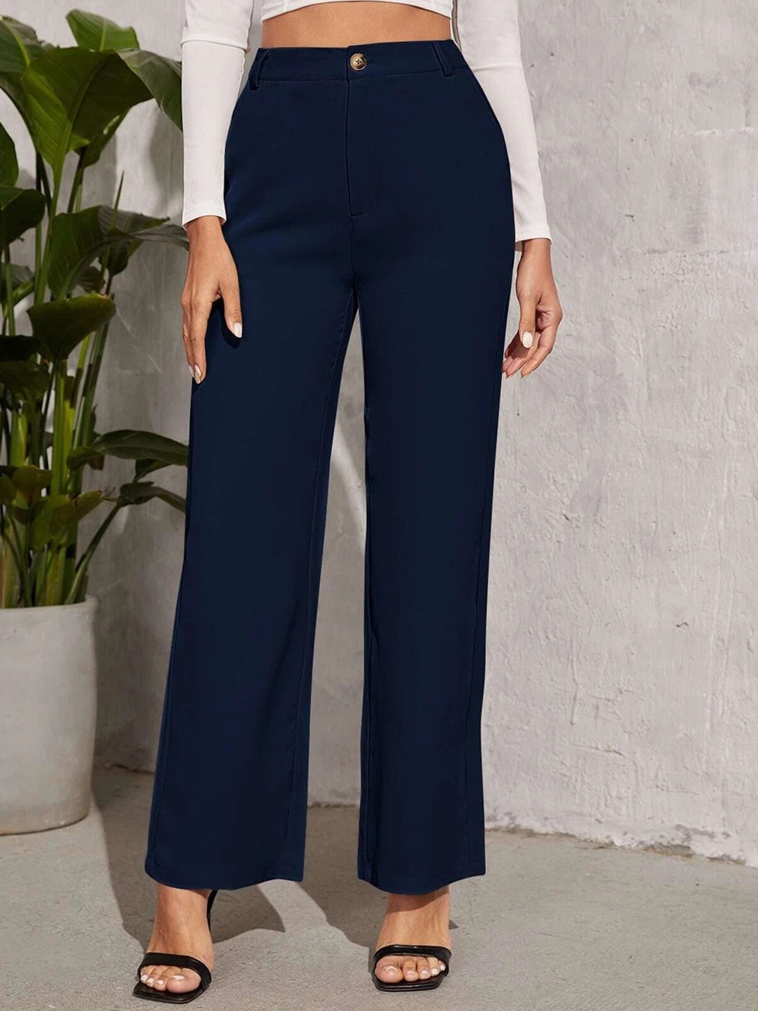 

Chemistry Women Relaxed Straight Leg High-Rise Trousers, Blue
