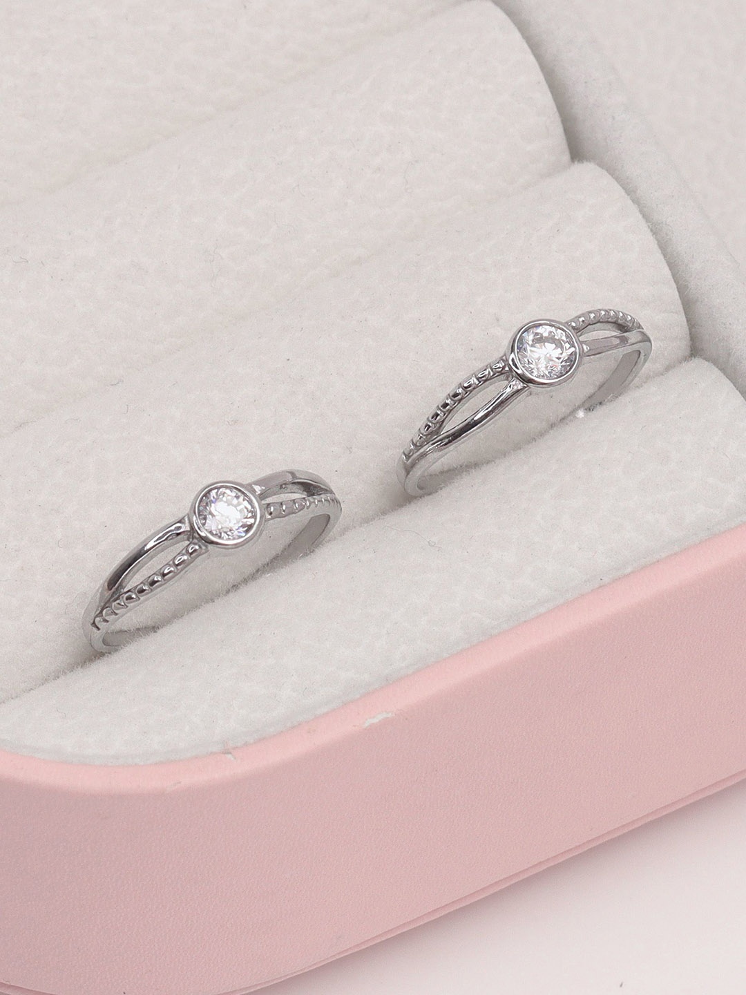 

LeCalla 925 Sterling Silver Rhodium-Plated Cubic Zirconia Studded Toe Rings