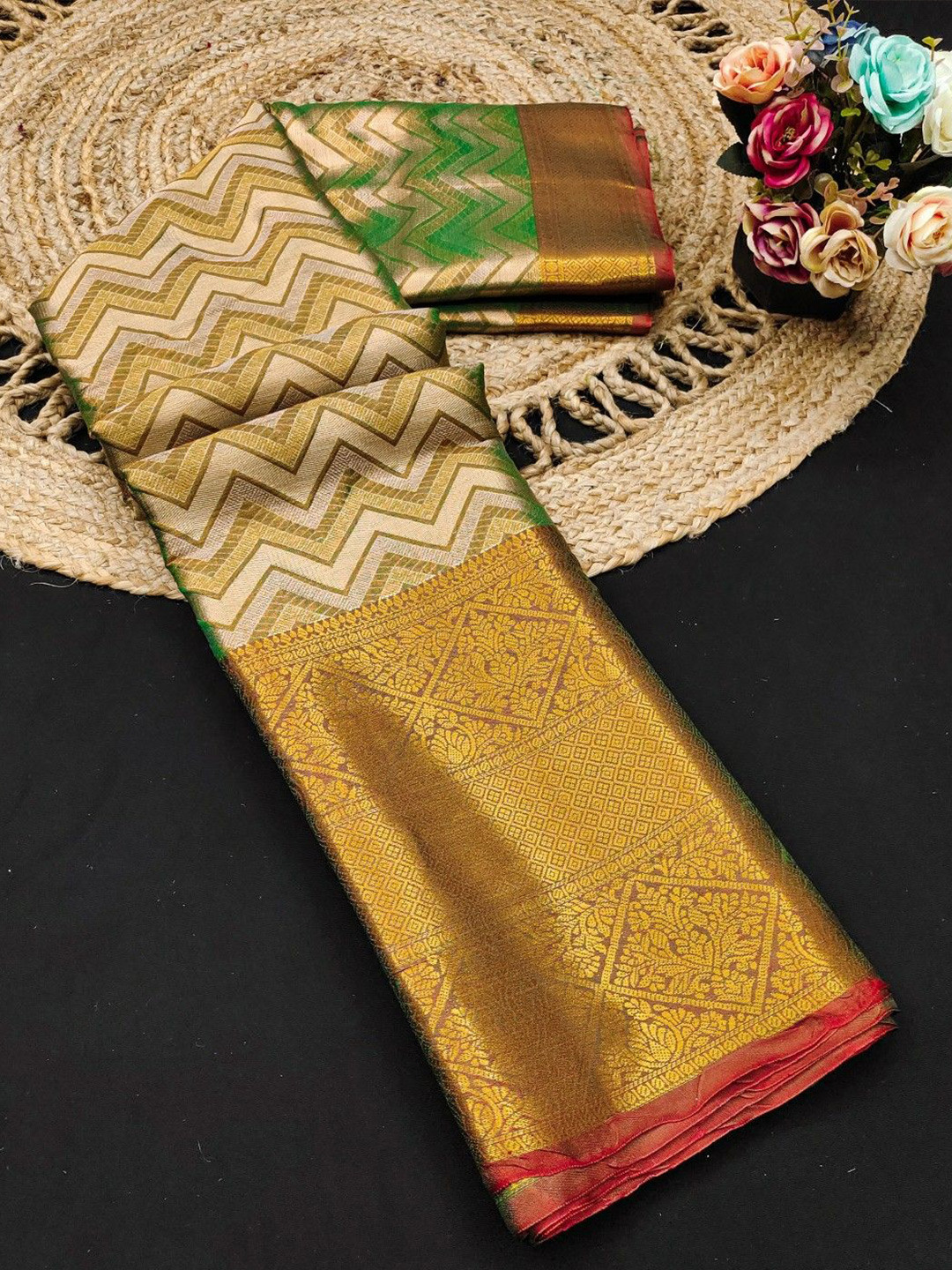 

Mitera Woven Design Zari Pure Silk Kanjeevaram Saree, Green
