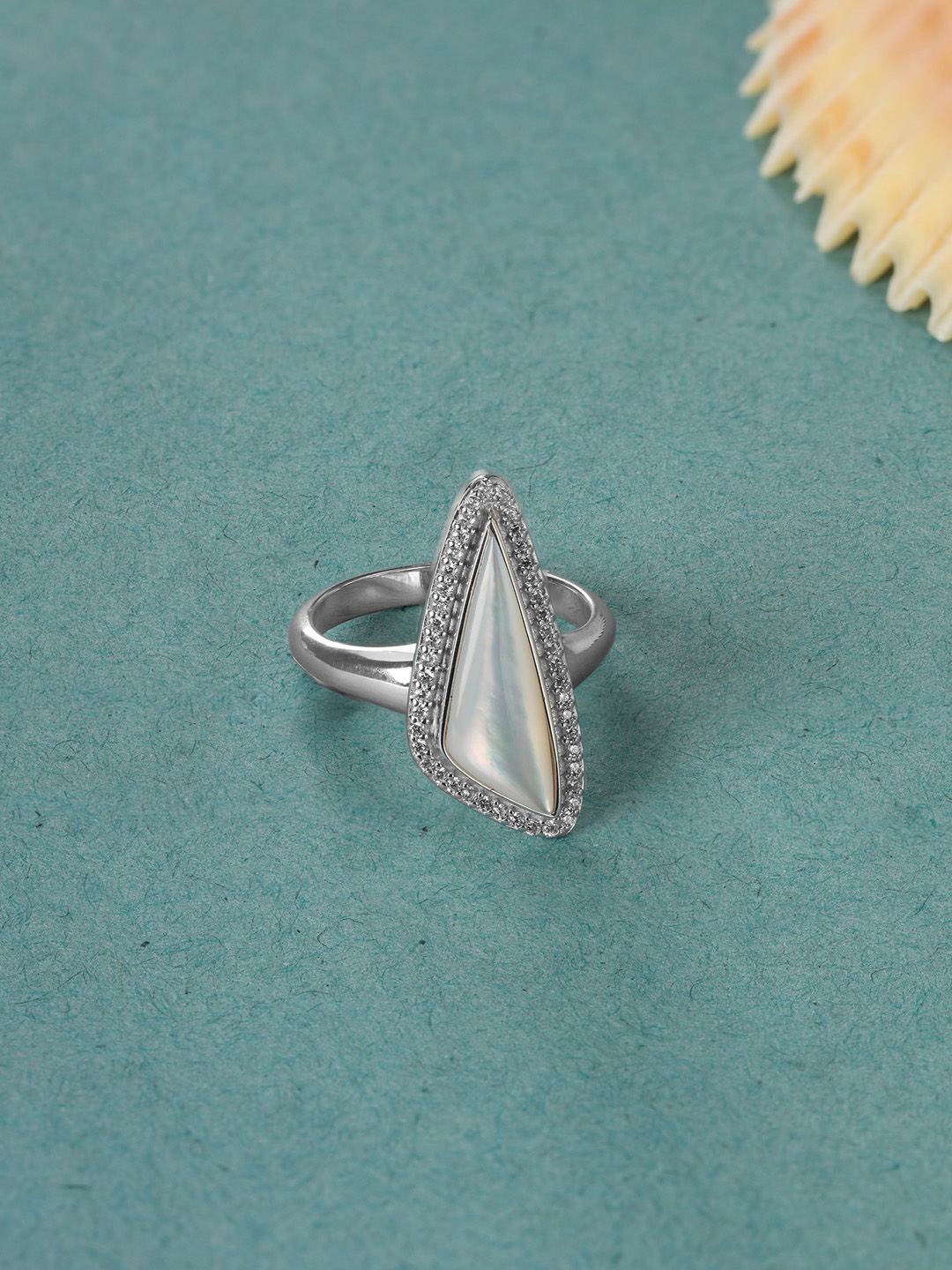 

Mia by Tanishq 925 Sterling Silver Cubic Zirconia & Mother of Pearl Abstract Finger Ring