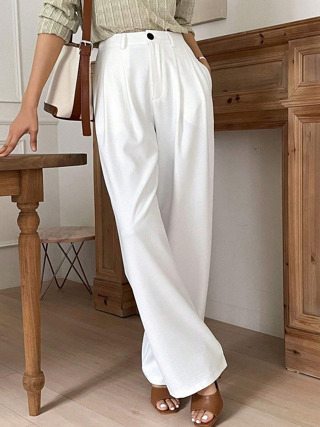 

Chemistry Women High-Rise Wide Leg Trousers, White