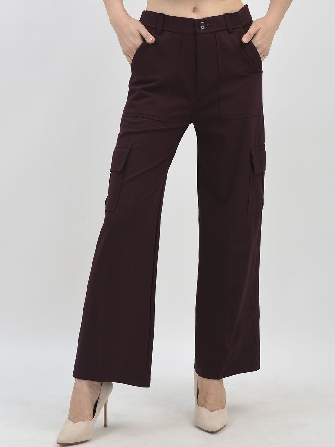 

Chemistry Women Relaxed Straight Leg High-Rise Cargos Trousers, Burgundy