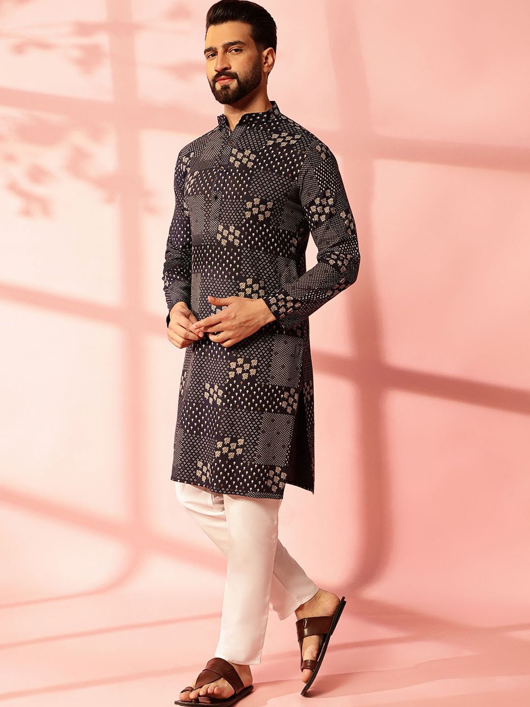 

Anouk Floral Printed Band Collar Straight Cotton Linen Kurta, Navy blue