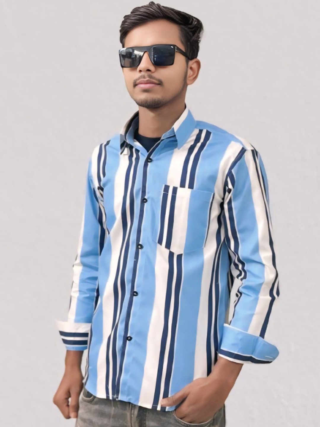 

Raavi Men Comfort Opaque Striped Casual Shirt, Multi