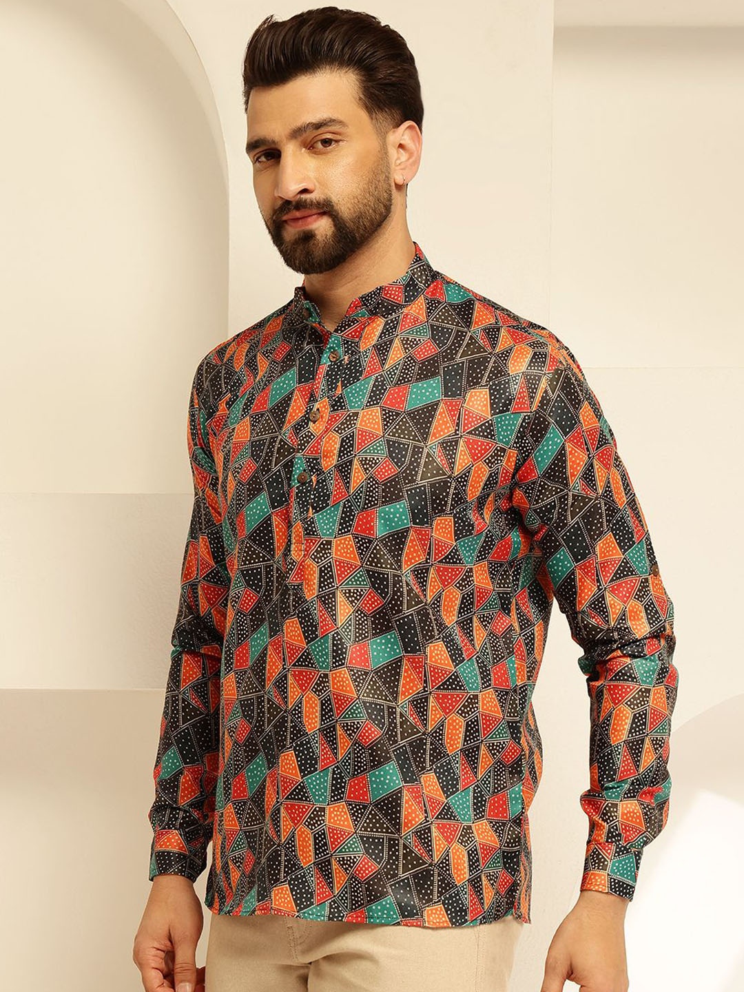 

SOJANYA Abstract Printed Mandarin Collar Cotton Short Straight Kurta, Black