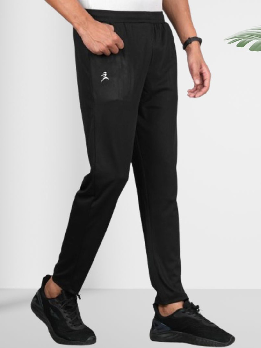 

FICKA Men Track Pants, Black