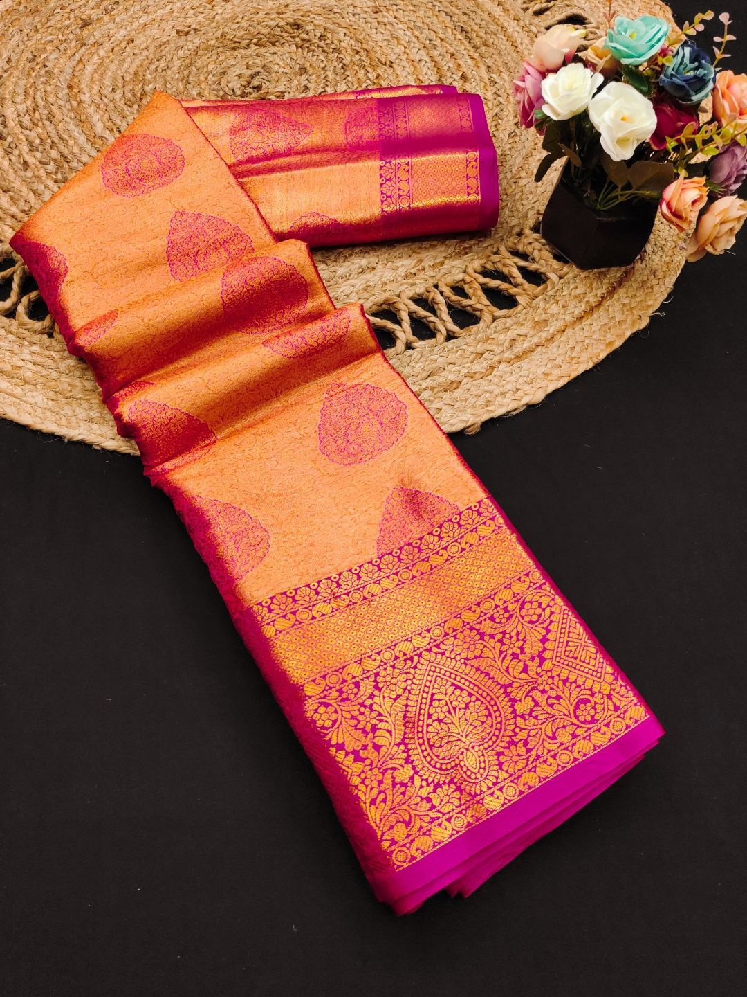 

Mitera Woven Design Zari Pure Silk Kanjeevaram Saree, Pink