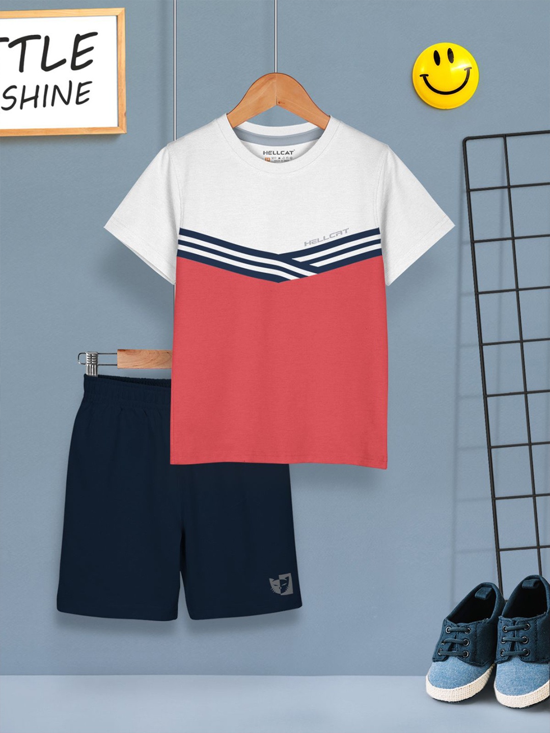 

HELLCAT Boys Colourblocked Round Neck T-Shirt With Shorts, Coral