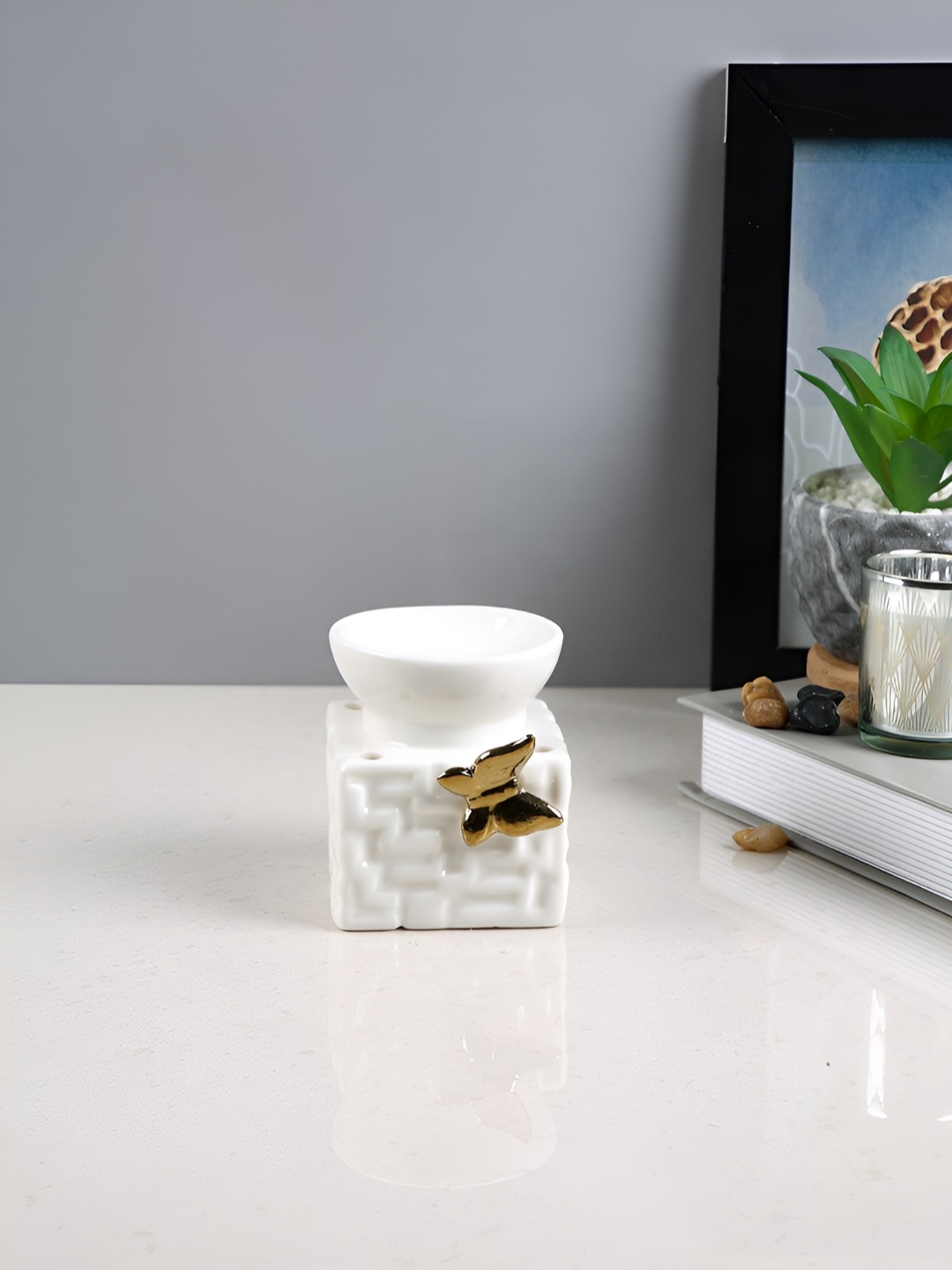 

TAYHAA White Textured Ceramic Aroma OilDiffusers