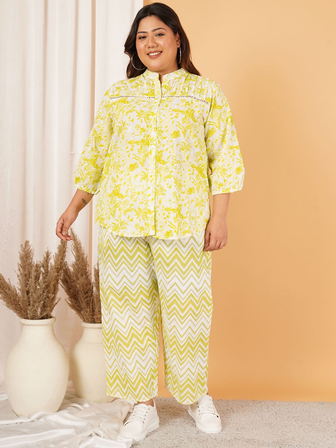 

Indietoga Floral Printed Mandarin Collar Pure Cotton Tunic With Trouser, Yellow