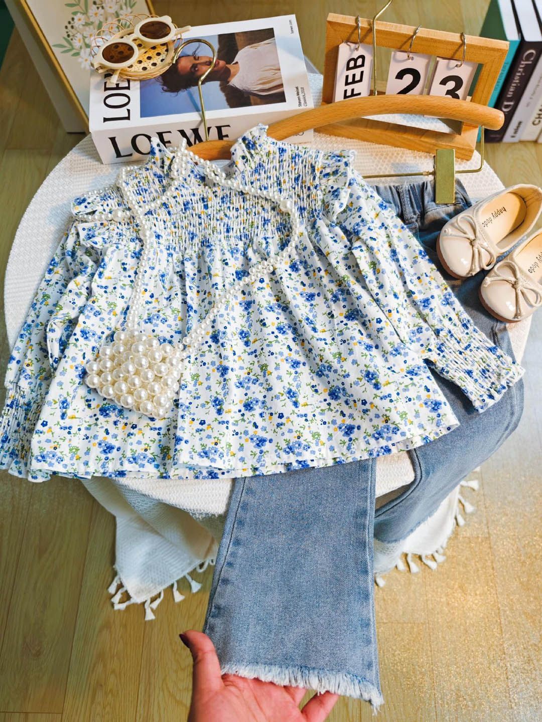 

Xsole Girls Floral Printed Round Neck Top With Trousers, Blue