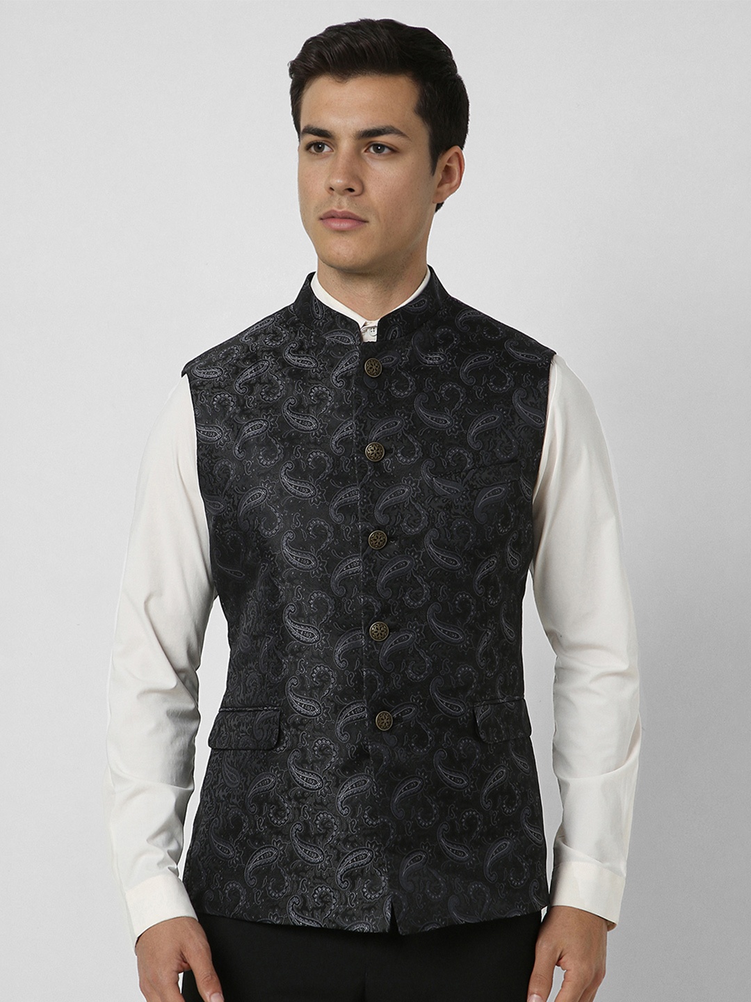 

Van Heusen Casual Nehru Jackets, Black