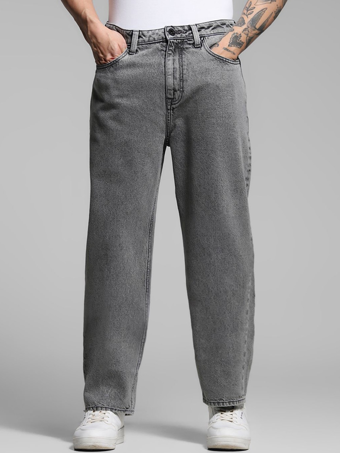 

Jack & Jones Men Wide Leg Low-Rise Light Fade Stretchable Jeans, Grey