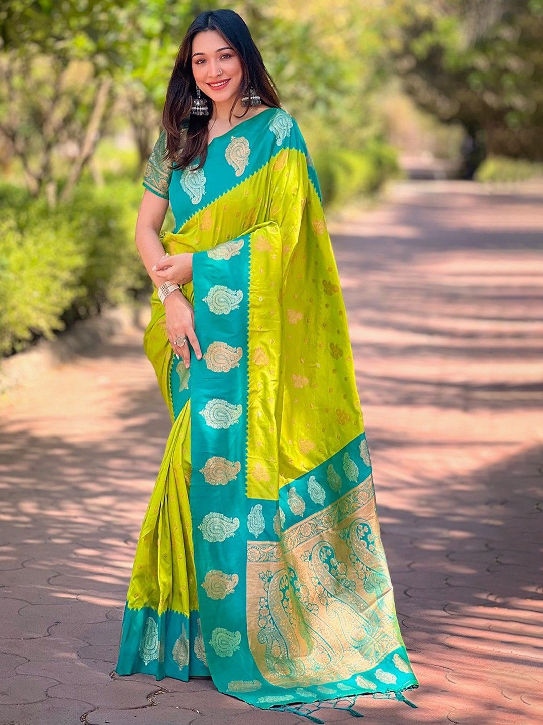 

all about you Woven Design Silk Blend Paithani Saree, Olive