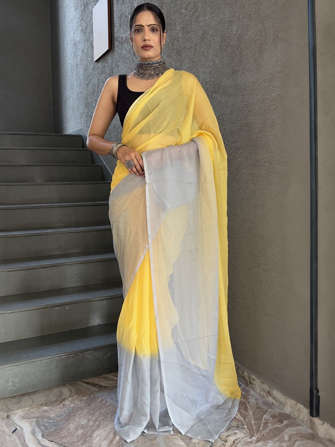 

Rangtulika Ethnics Colourblocked Poly Georgette Ready to Wear Saree, Yellow
