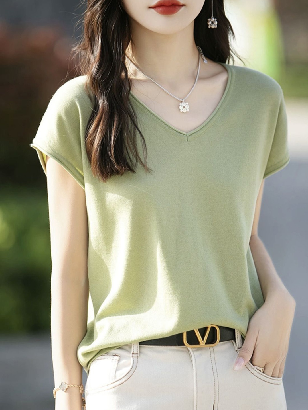 

StyleCast Women V-Neck T-shirt, Green