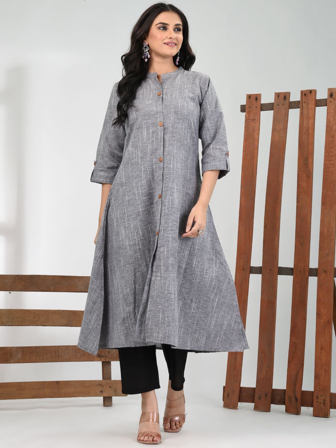 

Charukriti Woven Design Mandarin Collar Pure Cotton A-Line Kurta, Grey