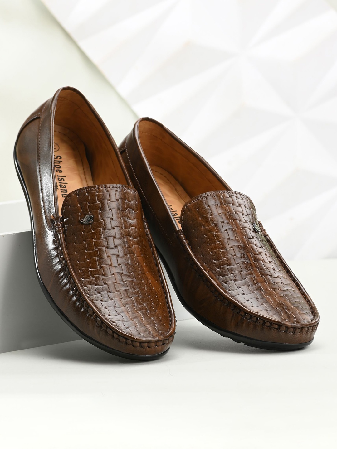 

Shoe Island Men Woven Design Loafers, Brown