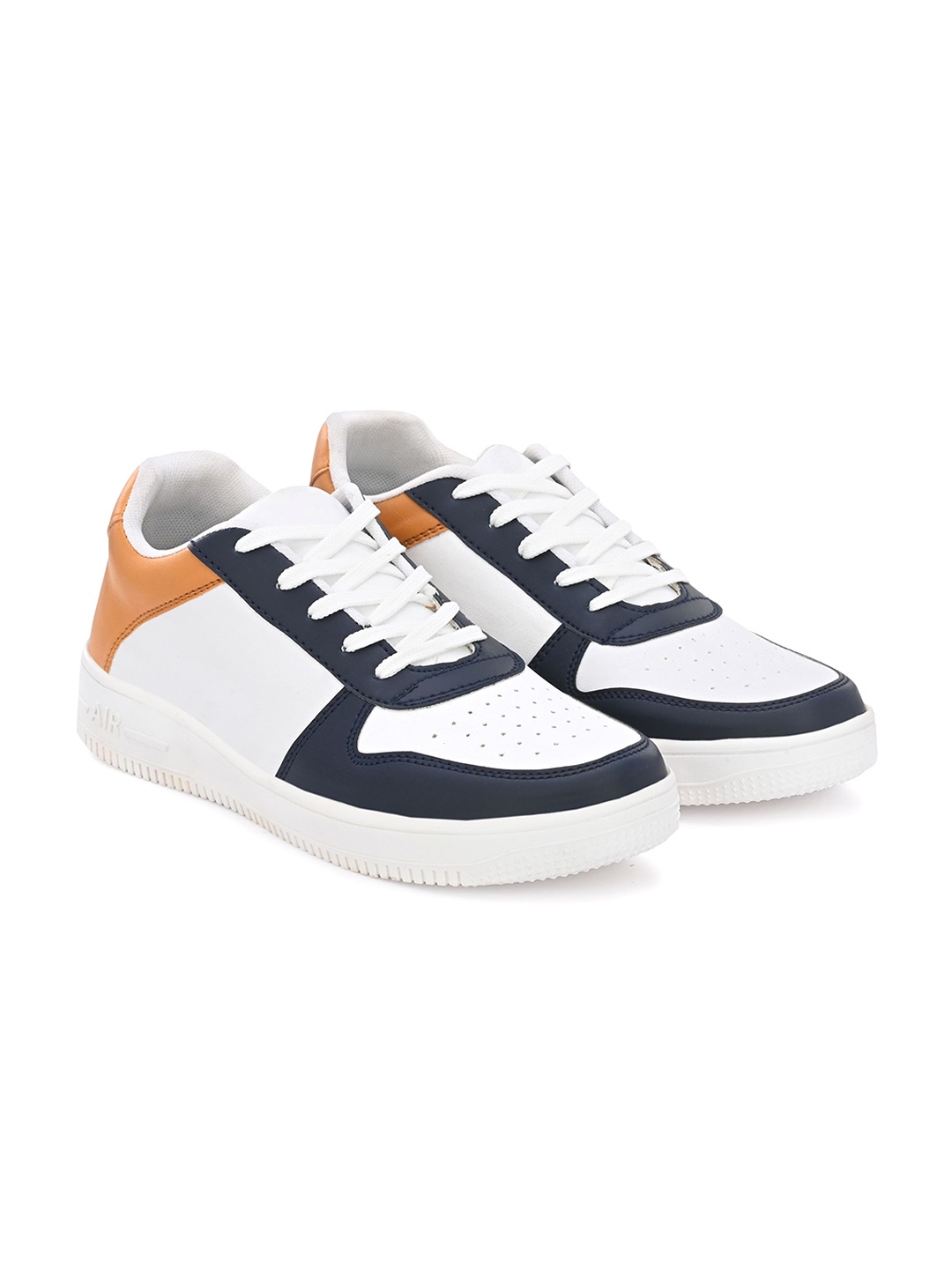 

Shoe Island Men Colourblocked Sneakers, White