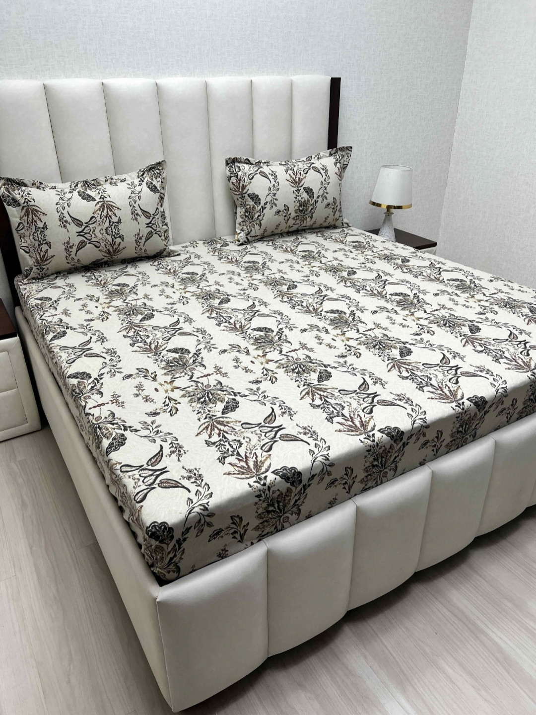 

Pure Decor Brown & White Floral 180 TC King Bedsheet with 2 Pillow Covers
