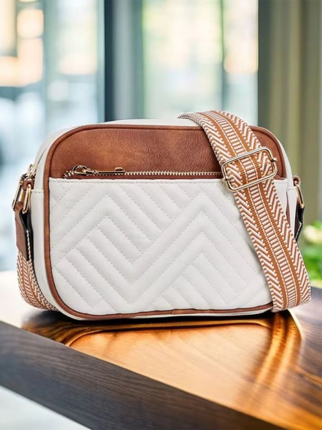 

ITALISH Textured PU Bucket Sling Bag with Quilted, White