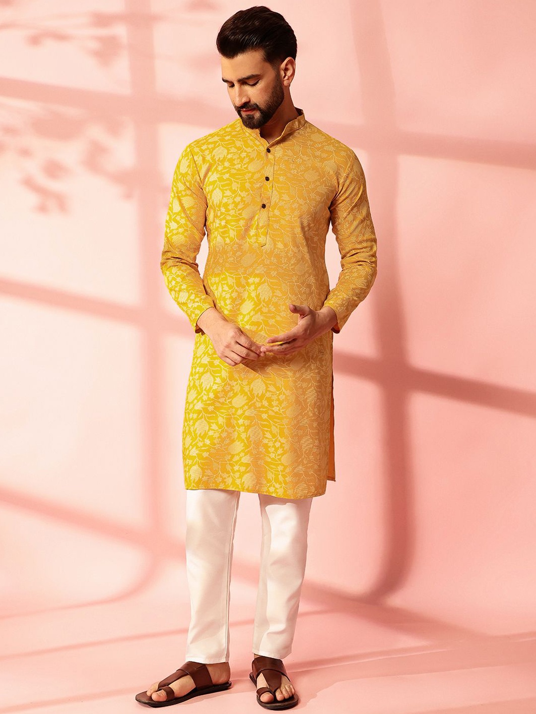 

Anouk Men Floral Printed Regular Kurta with Pyjamas, Yellow