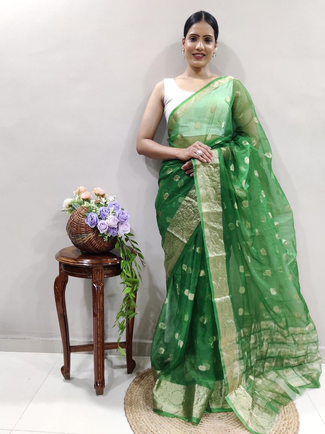 

Rangtulika Ethnics Woven Design Zari Organza Saree, Green