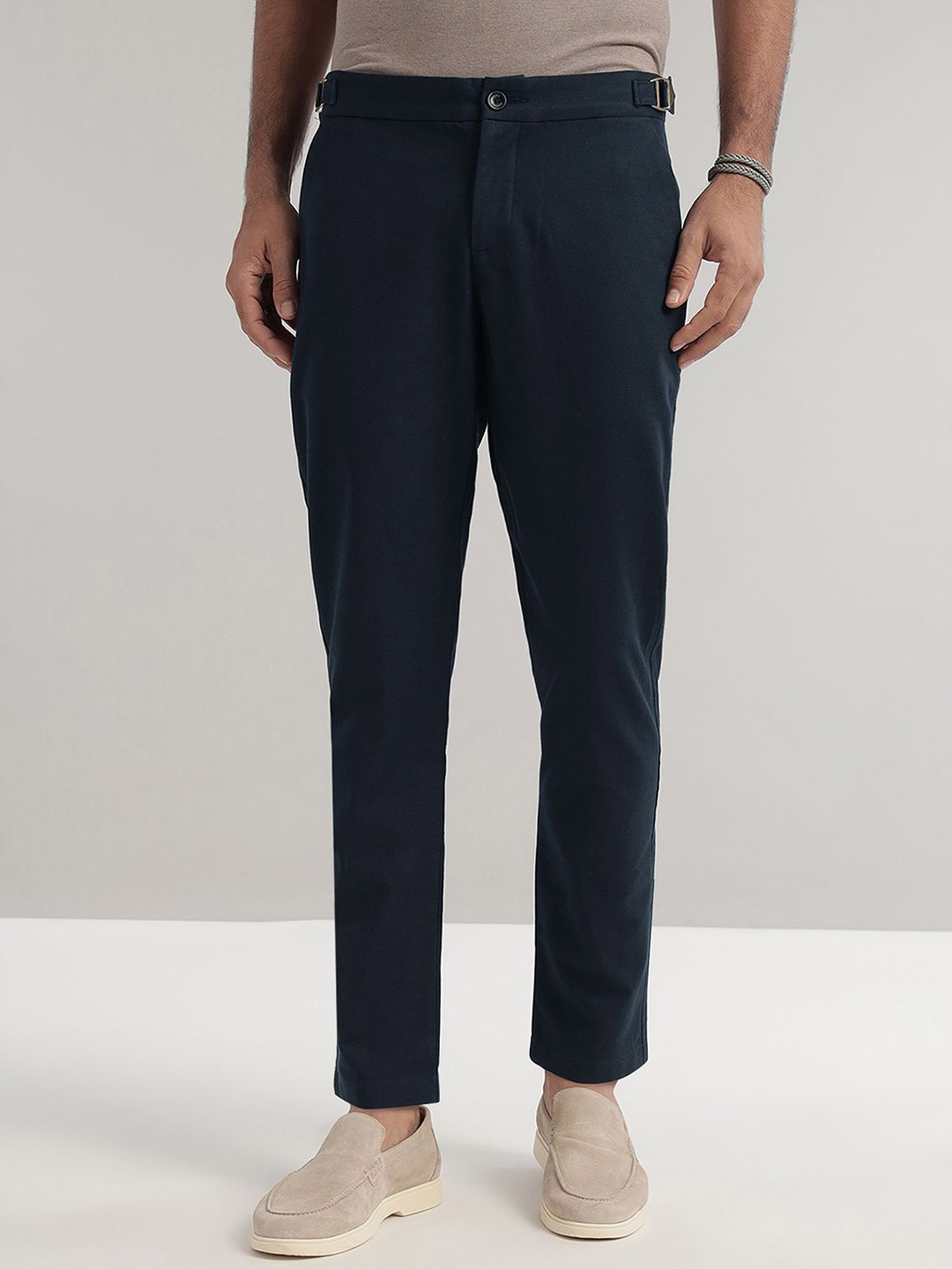 

Andamen Men Comfort Slim Fit Easy Wash Trousers, Navy blue
