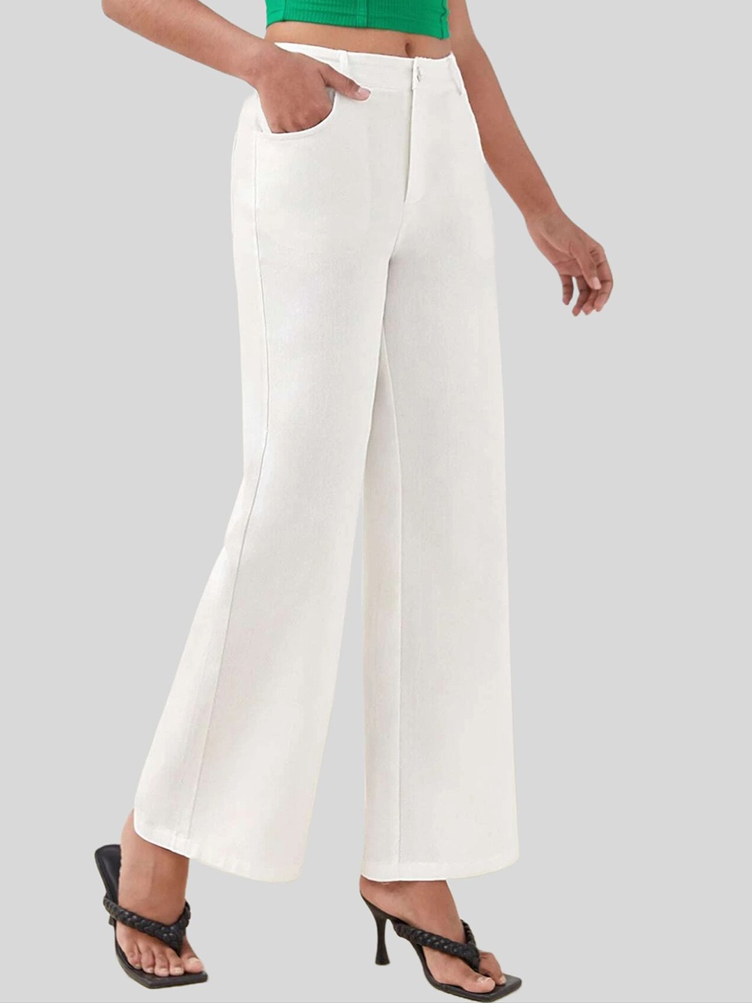 

Chemistry Women Relaxed Straight Leg Straight Fit High-Rise Trousers, White
