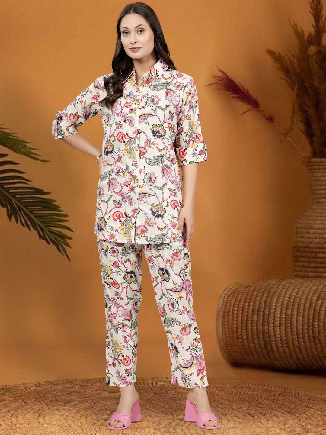 

all about you Floral Printed Shirt Collar Shirt With Trousers, White