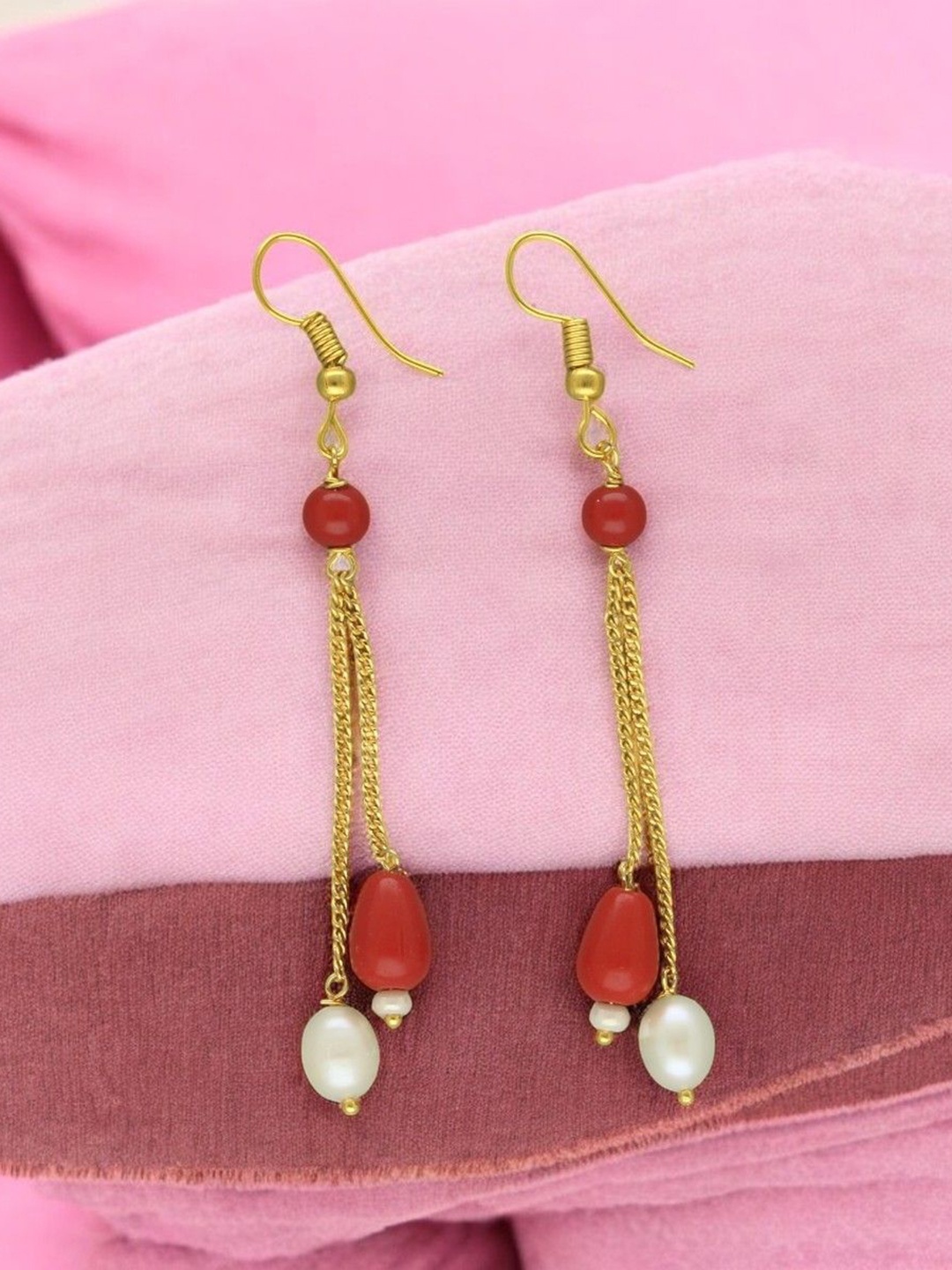 

Sri Jagdamba Pearls Dealer The Zorai Gold-Plated Pearls Beaded Contemporary Drop Earrings
