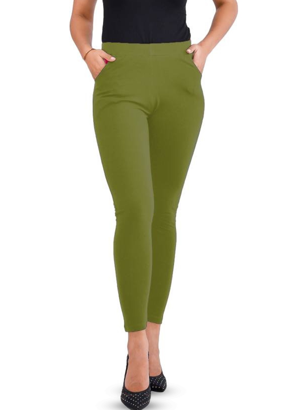 

URBAN KANYA Mid-Rise Ankle-Length Leggings, Green