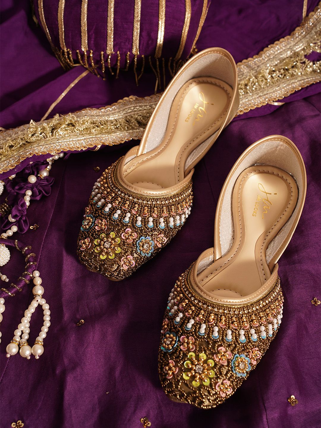 

JM Looks Women Ethnic Fashion with Embroidered Flats, Green