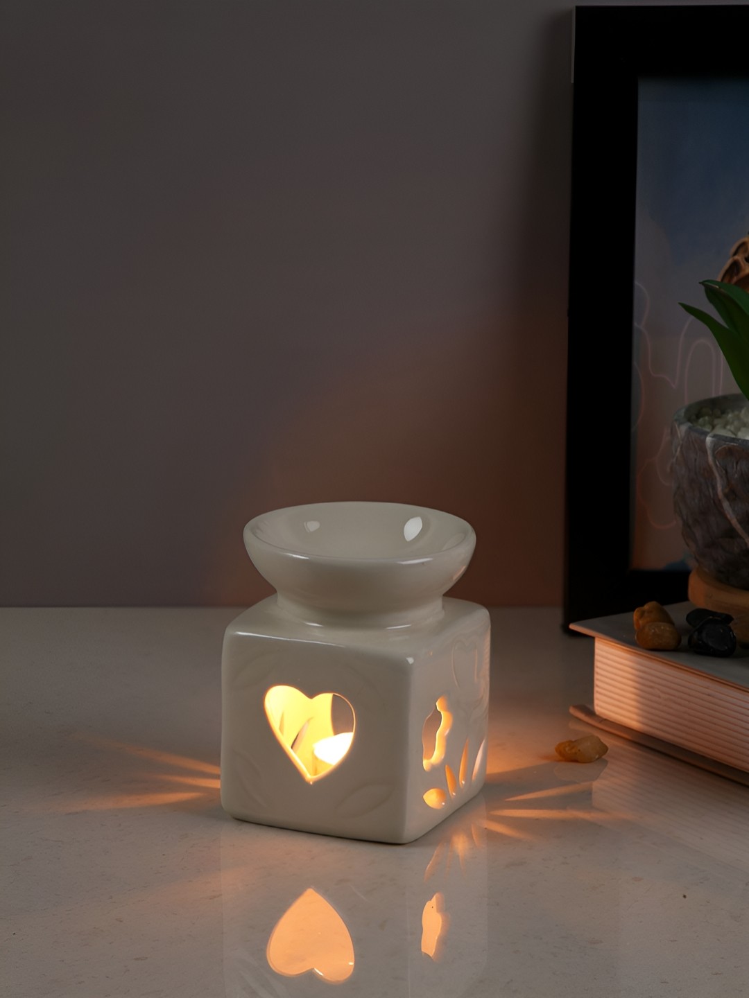 

TAYHAA White Textured Ceramic Aroma OilDiffusers