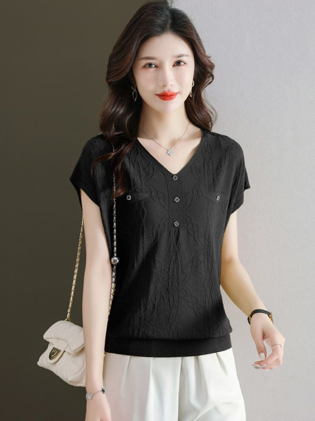 

StyleCast Women V-Neck T-shirt, Black