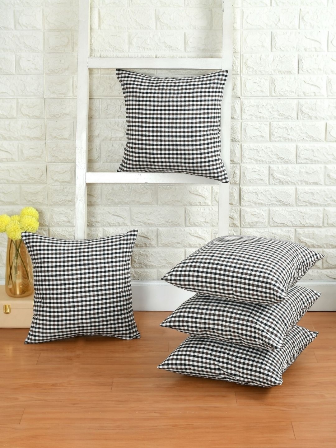 

BIGGER FISH Coffee Brown & Black Set of 5 Checked Square Cushion Covers