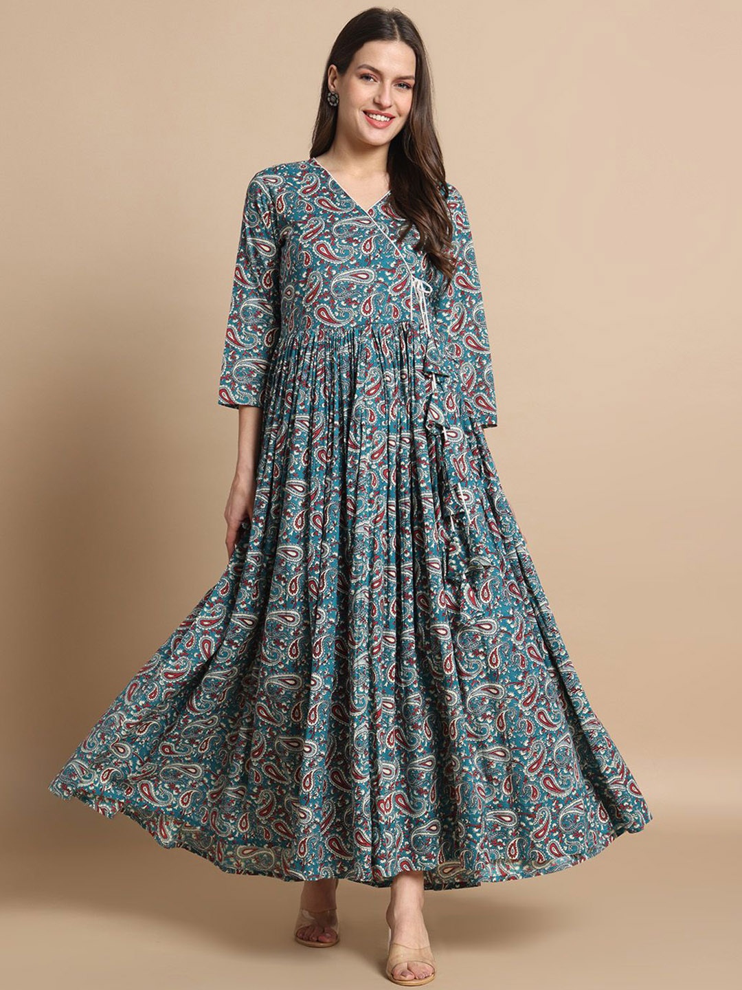 

Gujari Women Floral Printed Sequinned Anarkali Kurta, Blue